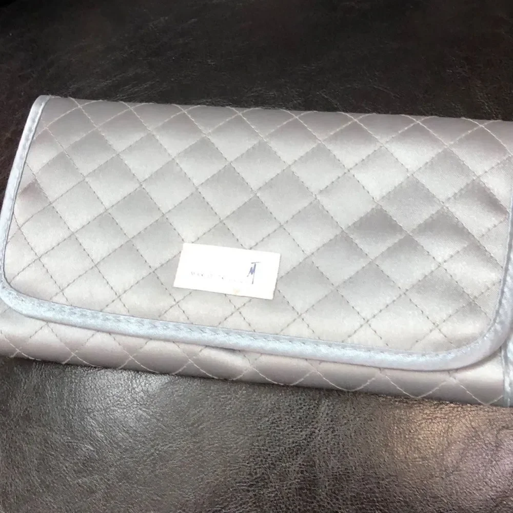 Mario Tricoci Cosmetic Pouch